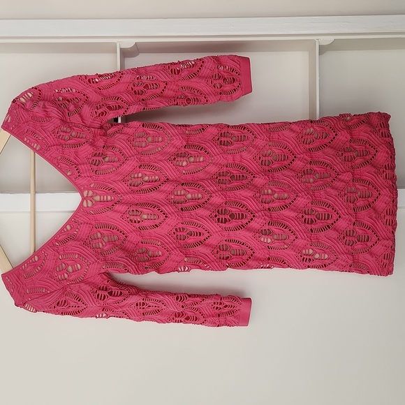 Bebe Lace Overlay Fitted Long Sleeve Dress Pink Cream M L - Picture 4 of 15